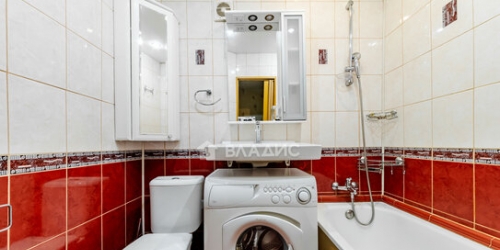 2-комн квартира ул Замшина,  д. 38