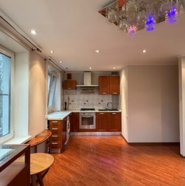 Продажа 1-комн квартиры на вторичном рынке Химки, ул Спартаковская,  д. 1