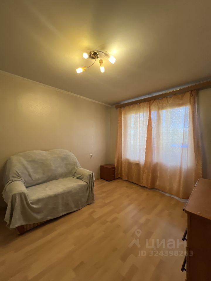 Продажа 2-комн квартиры на вторичном рынке Рябовское шоссе, 117К3