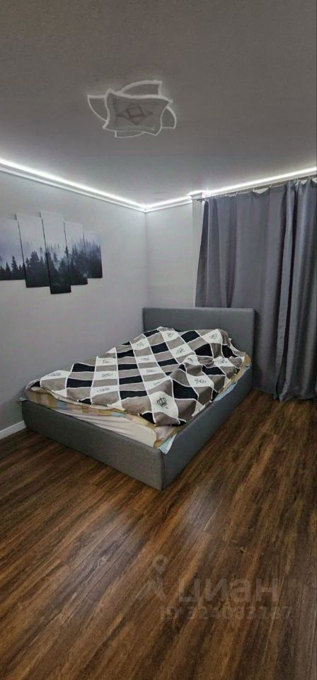 Продажа 2-комн квартиры на вторичном рынке улица Типанова, 29