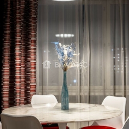 Продажа 3-комн квартиры на вторичном рынке Ленинский пр-кт,  д. 72,  к. 1