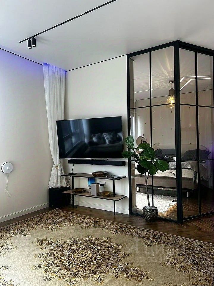 Аренда 2-комн квартиры на вторичном рынке Красноказарменная улица, 15к1