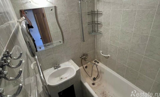 Продажа 3-комн квартиры на вторичном рынке Наличная улица,  д. 49