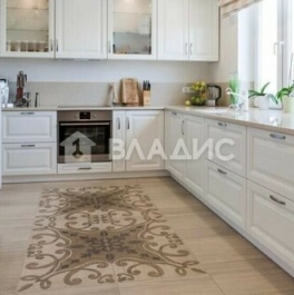 Продажа 3-комн квартиры на вторичном рынке Челябинская улица,  д. 19 к2