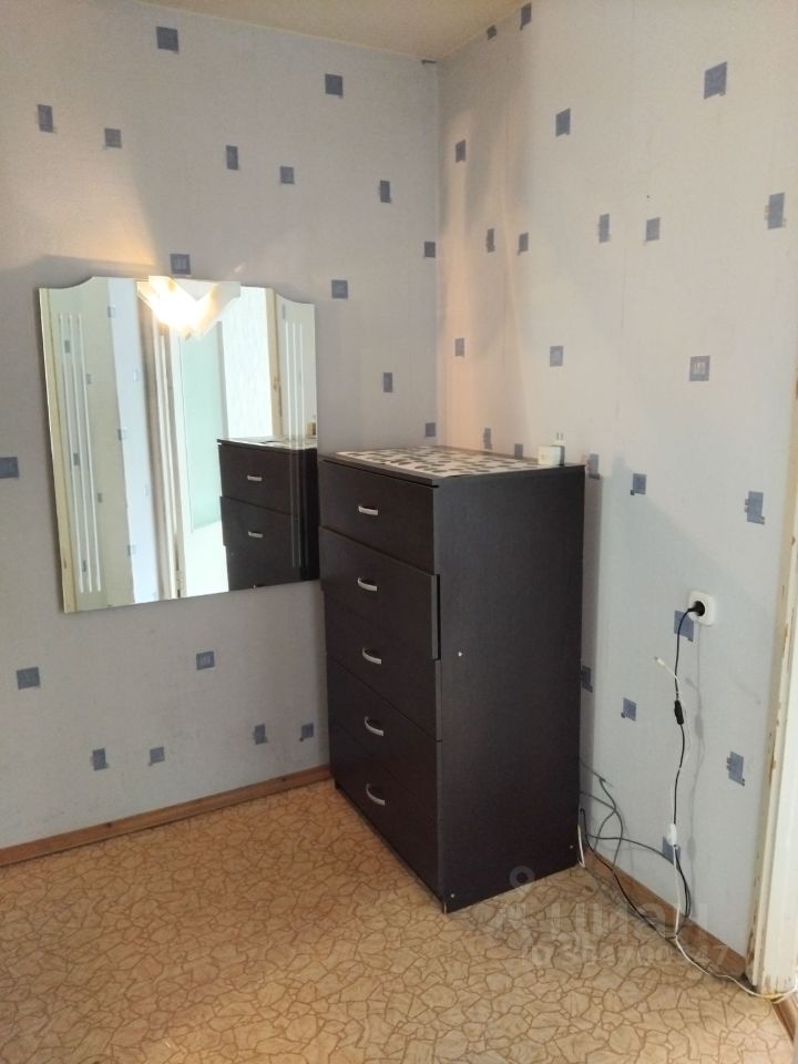 Продажа 1-комн квартиры на вторичном рынке улица Сикейроса, 12