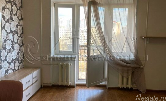 Продажа 3-комн квартиры на вторичном рынке Российский проспект,  д. 14