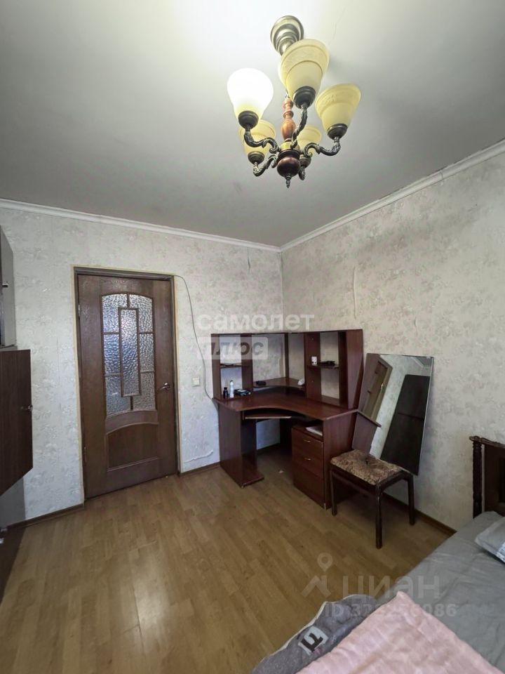Продажа 2-комн квартиры на вторичном рынке Западный мкр, улица Дружбы,  д. 3