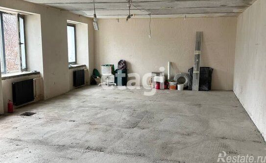 Продажа 3-комн квартиры на вторичном рынке улица Бутлерова,  д. 8