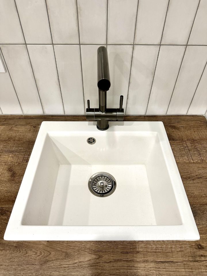 Продажа студии Новоивановское пгт, улица Западная, 85