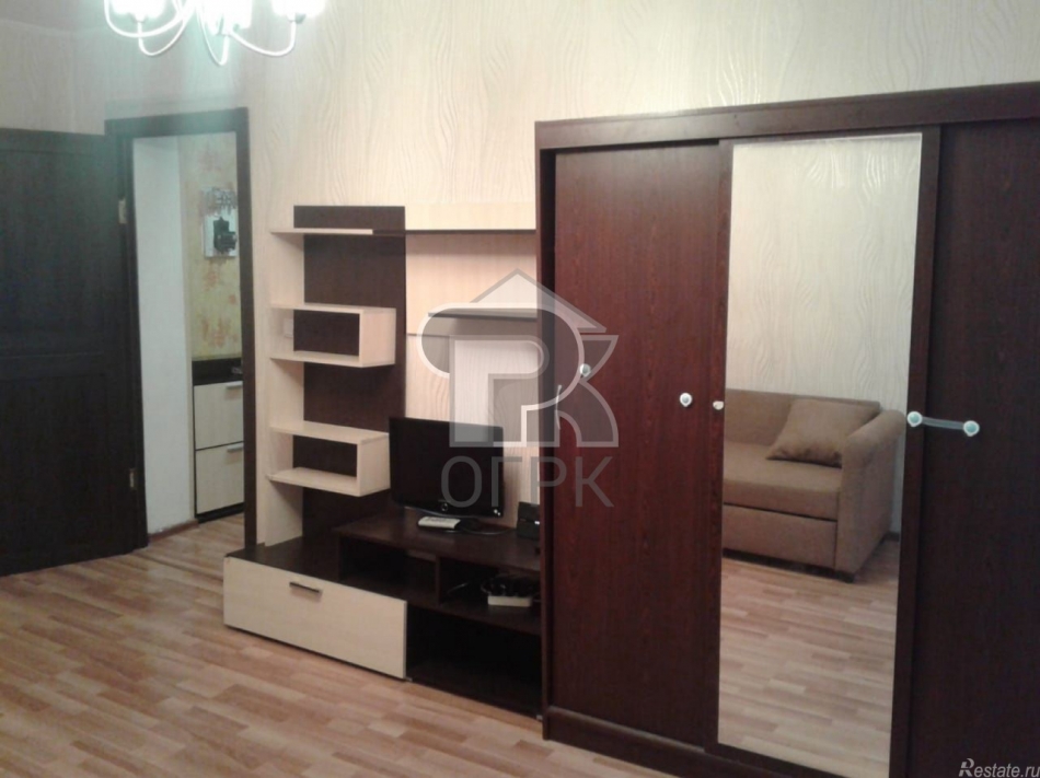 Продажа 2-комн квартиры на вторичном рынке село Новый Милет, Парковая улица, 4