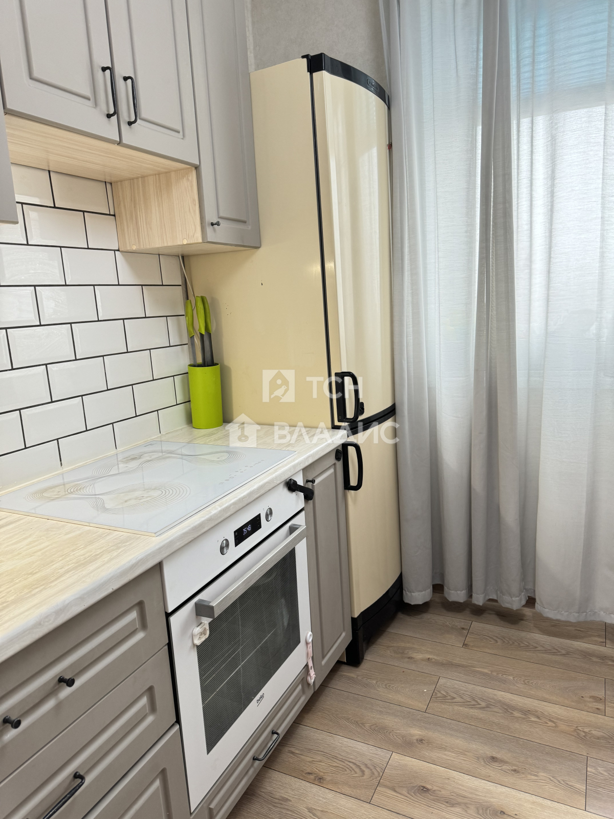 2-комн квартира Череповецкая улица, 14