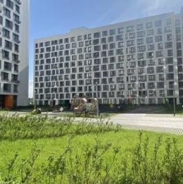 Продажа 2-комн квартиры на вторичном рынке Красная горка, Солнечная улица,  д. 6