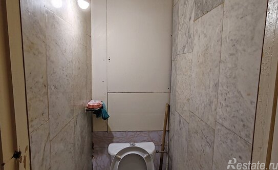 Продажа 4-комн квартиры на вторичном рынке улица Мусы Джалиля,  д. 9 к6