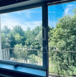 Продажа 1-комн квартиры на вторичном рынке ул Лужская,  д. 6