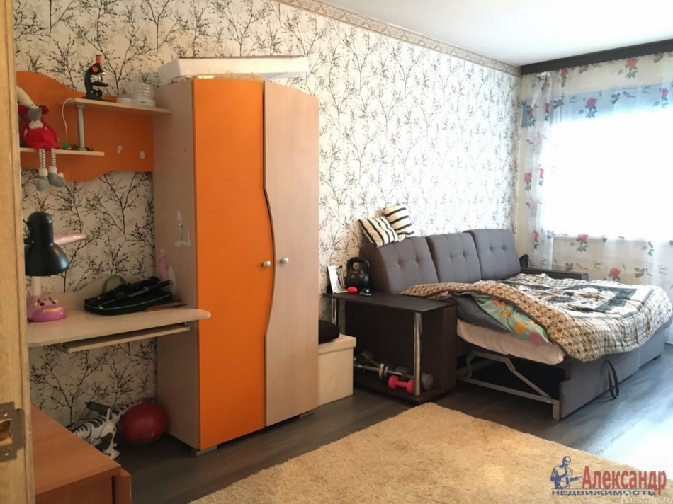 Продажа 3-комн квартиры на вторичном рынке Светогорск г., Красноармейская ул. ,  д. 28