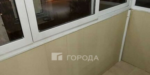 3-комн квартира улица Богданова,  д. 12