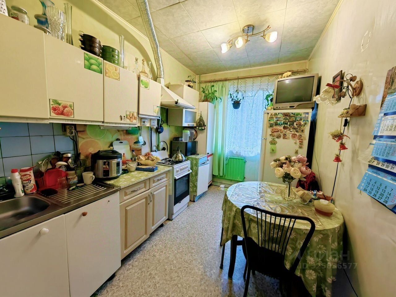 Продажа 3-комн квартиры на вторичном рынке улица Кораблестроителей,  д. 39Б
