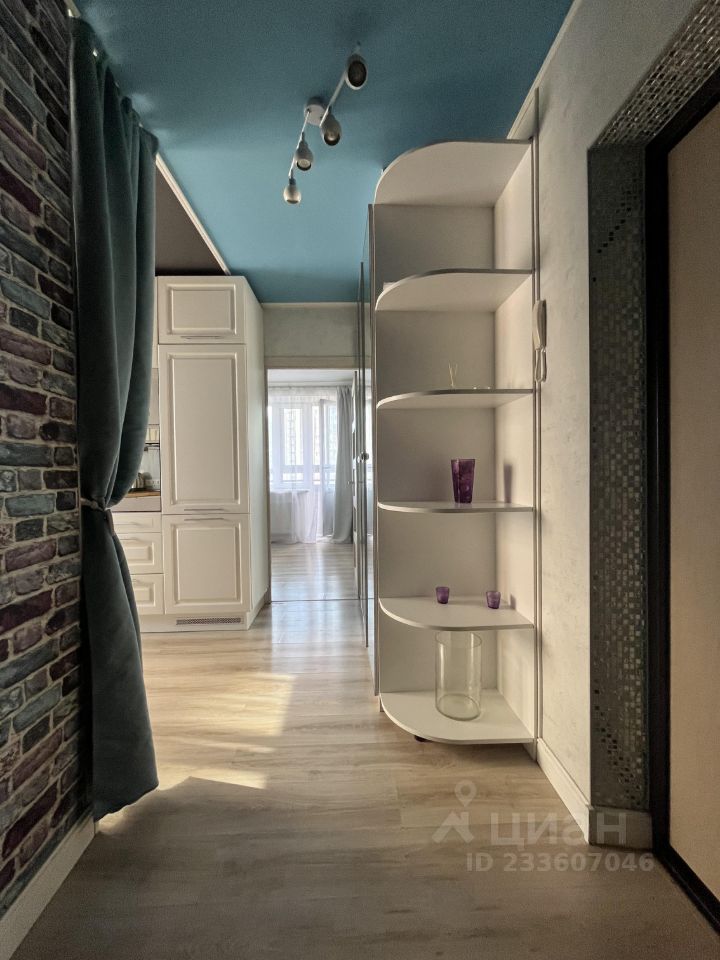 Аренда 1-комн квартиры на вторичном рынке улица Русановская, 16к1