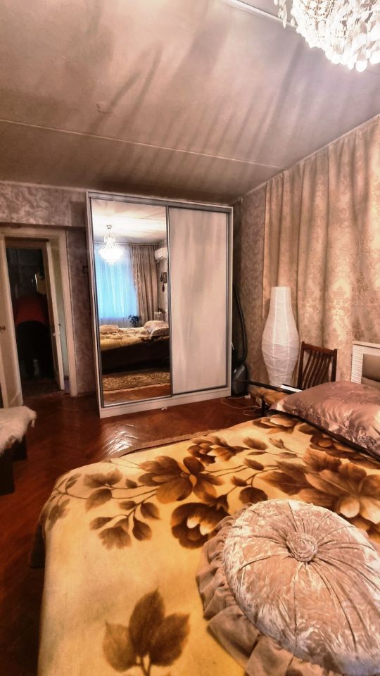 Продажа 2-комн квартиры на вторичном рынке Одинцово, улица Маршала Жукова, 25