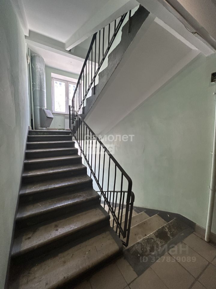 Продажа 2-комн квартиры на вторичном рынке улица Демьяна Бедного, 17К1