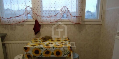 3-комн квартира Есенина ул,  д. 12,  к. 1