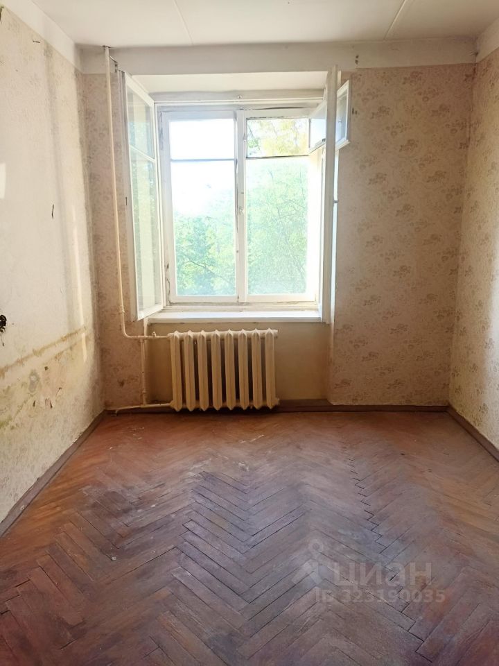 Продажа 2-комн квартиры на вторичном рынке Пушкин, Красносельское шоссе, 19