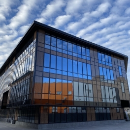 Аренда офиса Лахтинский пр.,  д. 85,  к. 3