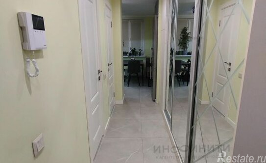 Продажа 3-комн квартиры на вторичном рынке улица Академика Капицы,  д. 30 к2