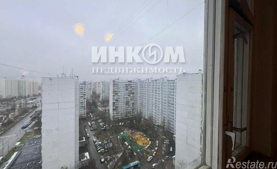 Продажа 2-комн квартиры на вторичном рынке Осенний бульвар,  д. 16 к1