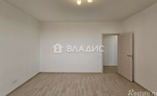 Продажа 3-комн квартиры на вторичном рынке улица Кедрова,  д. 16 к3