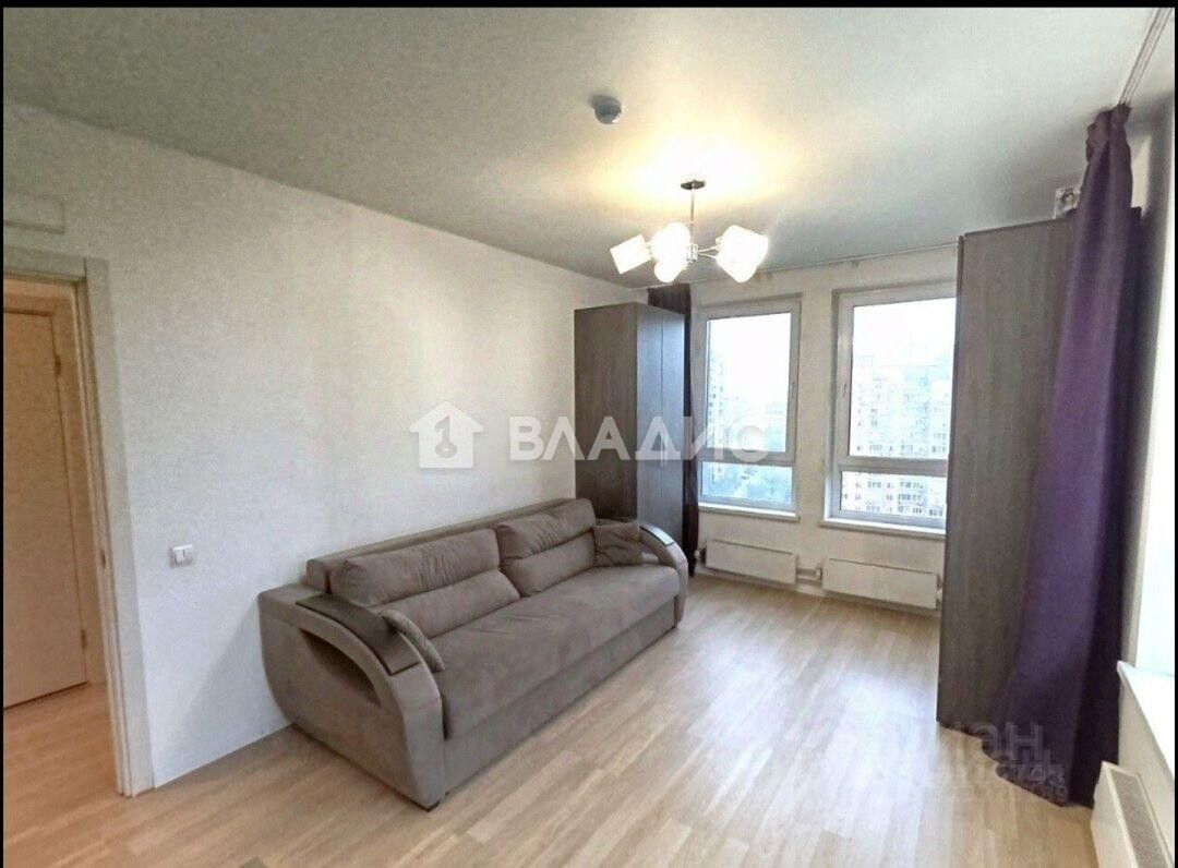 Продажа 2-комн квартиры на вторичном рынке Химки, проспект Мельникова, 5к1