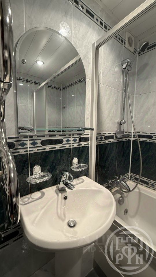 Продажа 3-комн квартиры на вторичном рынке Сестрорецк, Дубковское шоссе, 11