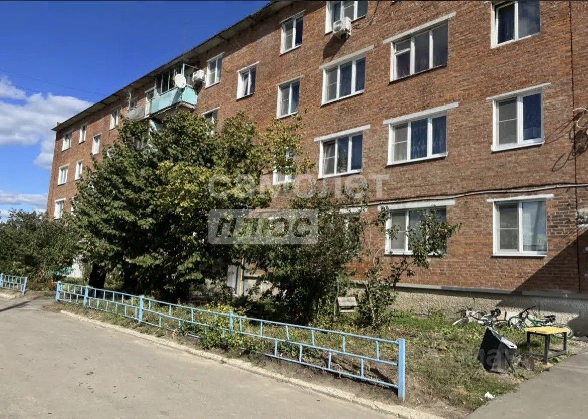 Продажа 3-комн квартиры на вторичном рынке д. Савинская,  д. 4