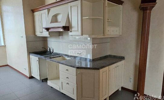 Продажа 5-комн квартиры на вторичном рынке Ломоносовский пр-кт,  д. 7 к5