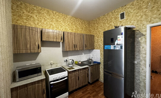 Продажа 3-комн квартиры на вторичном рынке Кузнечики, б-р 65-летия Победы,  д. 3