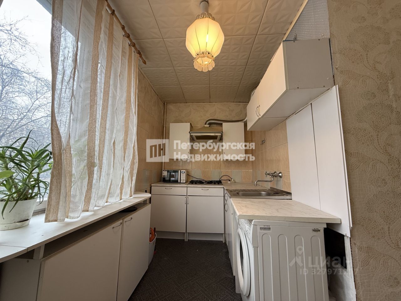 Продажа 3-комн квартиры на вторичном рынке проспект Солидарности, 8К1