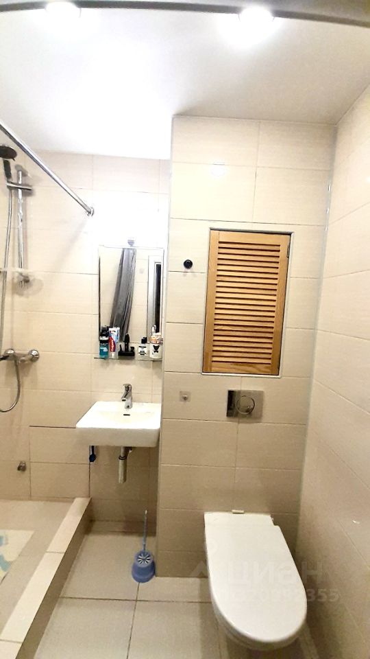 Продажа 1-комн квартиры на вторичном рынке улица Летчика Пилютова, 23