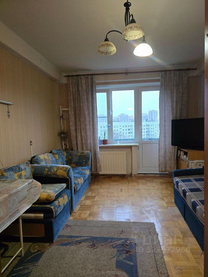 Продажа комнаты проспект Королева, 50К2