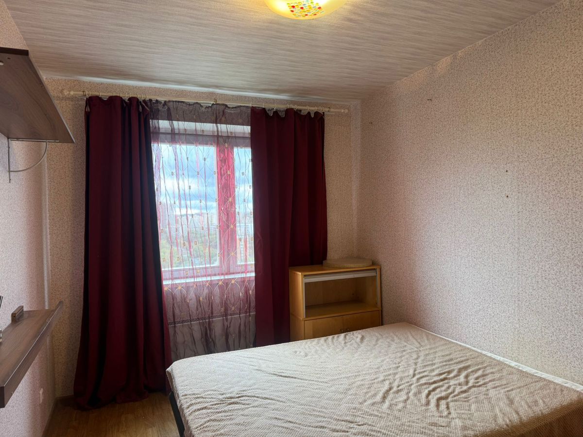 Продажа 2-комн квартиры на вторичном рынке Болотниковская улица, 30К2