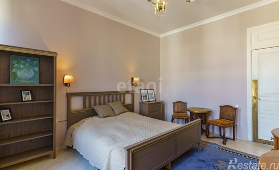 Продажа 6-комн квартиры на вторичном рынке Кронверкский пр-кт,  д. 23