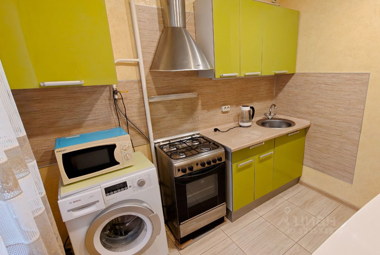 Аренда 1-комн квартиры на вторичном рынке Бирюлевская улица, 13К3