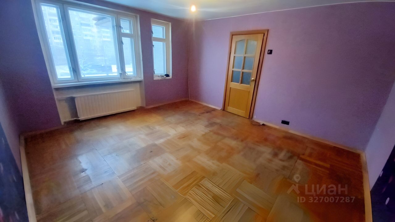 Продажа комнаты Индустриальный проспект, 35К1