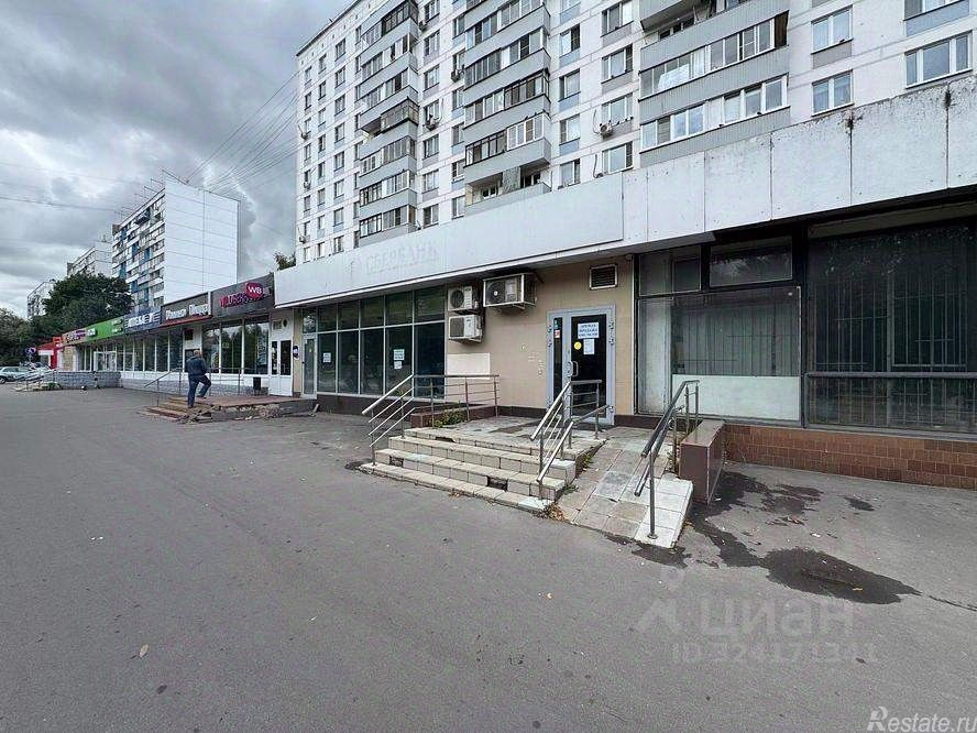 Аренда торгового помещения Туристская улица,  д. 19 к1