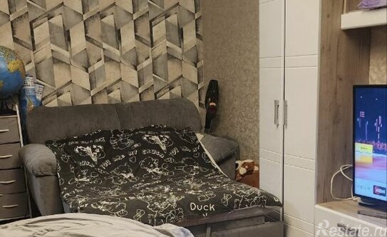 Продажа 1-комн квартиры на вторичном рынке Школьная улица,  д. 112