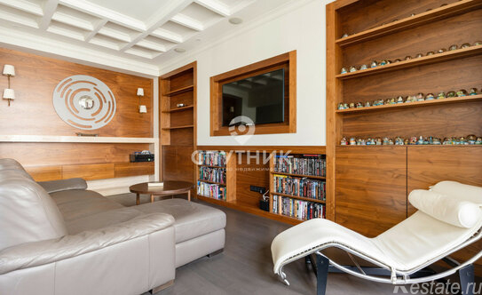 Продажа 3-комн квартиры на вторичном рынке улица Ефремова,  д. 21