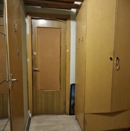 Продажа 1-комн квартиры на вторичном рынке Маршала Захарова ул,  д. 30,  к. 1