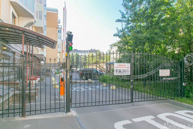 Продажа 3-комн квартиры в новостройке наб Адмирала Лазарева,  д. 12,  к. Т