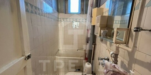 3-комн квартира Стачек пр-кт,  д. 44