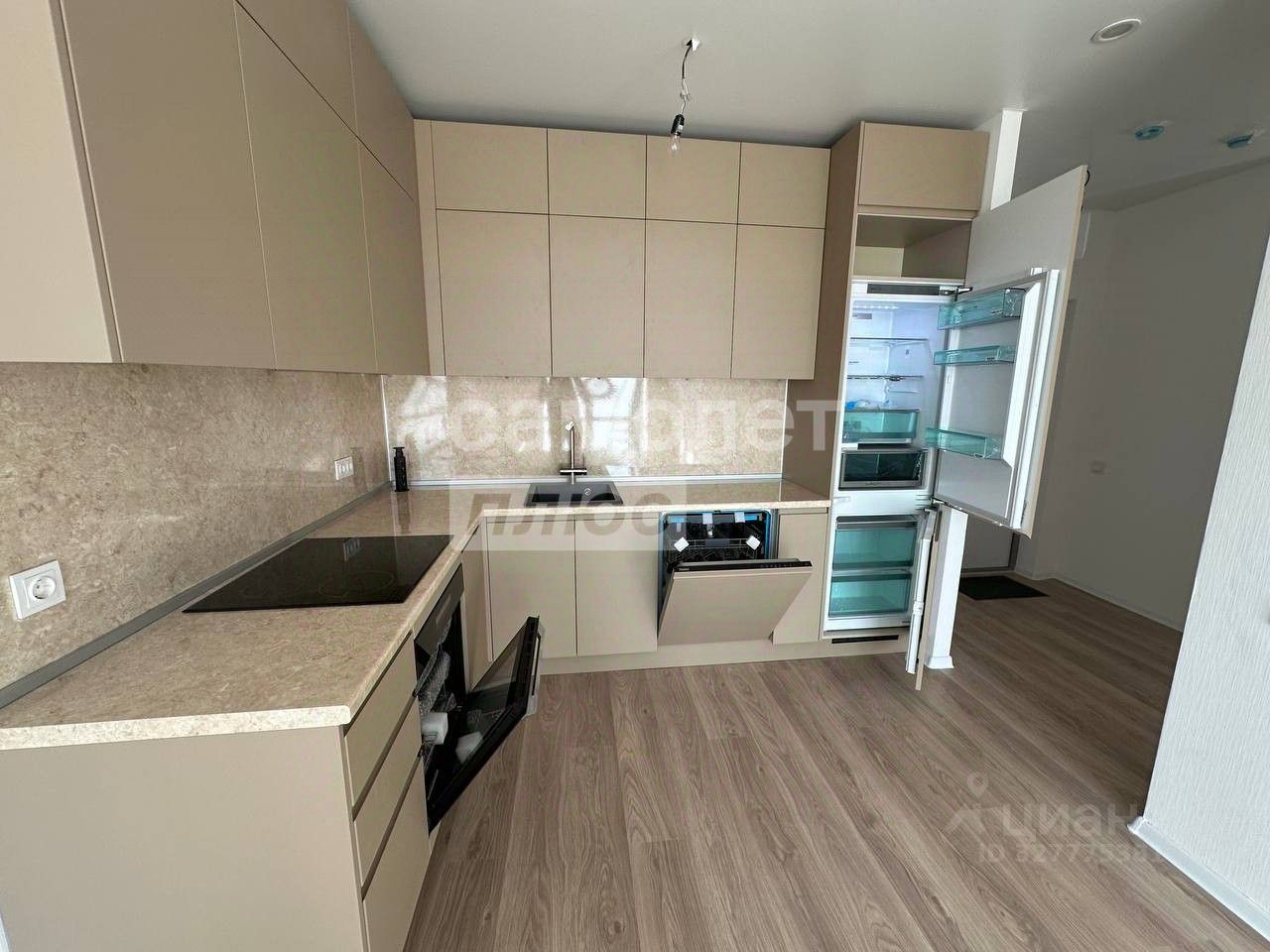 Продажа 4-комн квартиры на вторичном рынке улица Алхимовская, 1к3