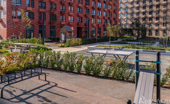 Продажа 2-комн квартиры на вторичном рынке Новохохловская улица